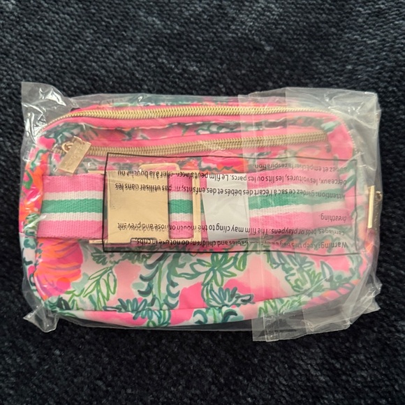 Lilly Pulitzer NIB Belt Bag - Picture 4 of 4